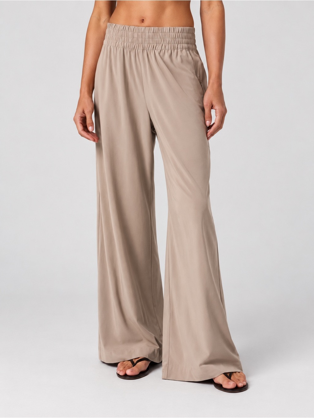 Vuori Villa Wideleg Pants Small Taupe Brown High Rise Stretch Travel Pants